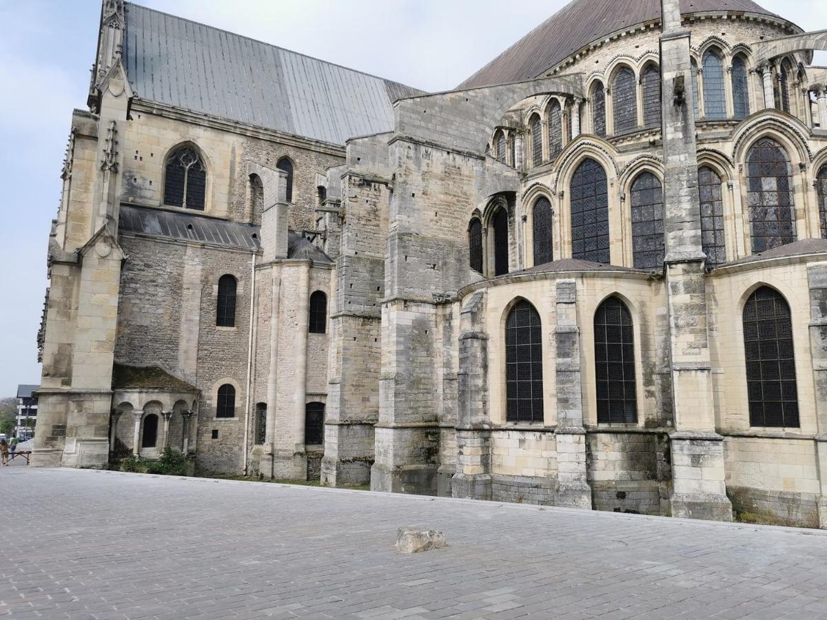 Elegance & Confort - Appart Pres Caves Au Coeur De Reims Exterior photo